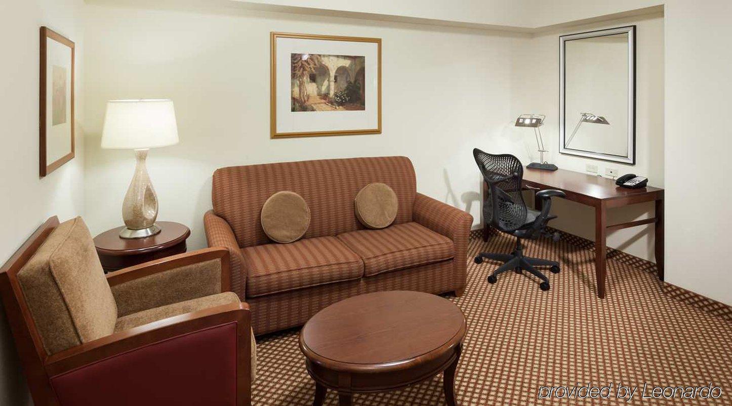 Hilton Garden Inn Frisco Zewnętrze zdjęcie